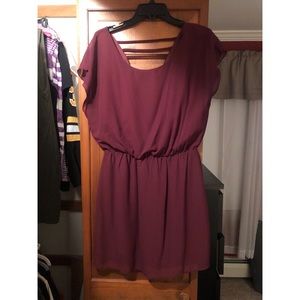 City Trianglr Burgundy dress size L juniors
